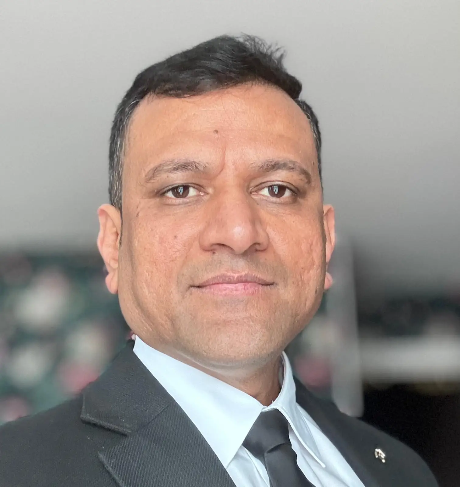 Hiren review